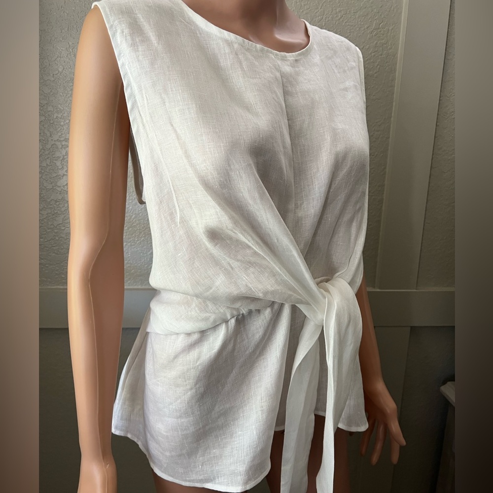 New harve benard 100%  white linen front tie top.